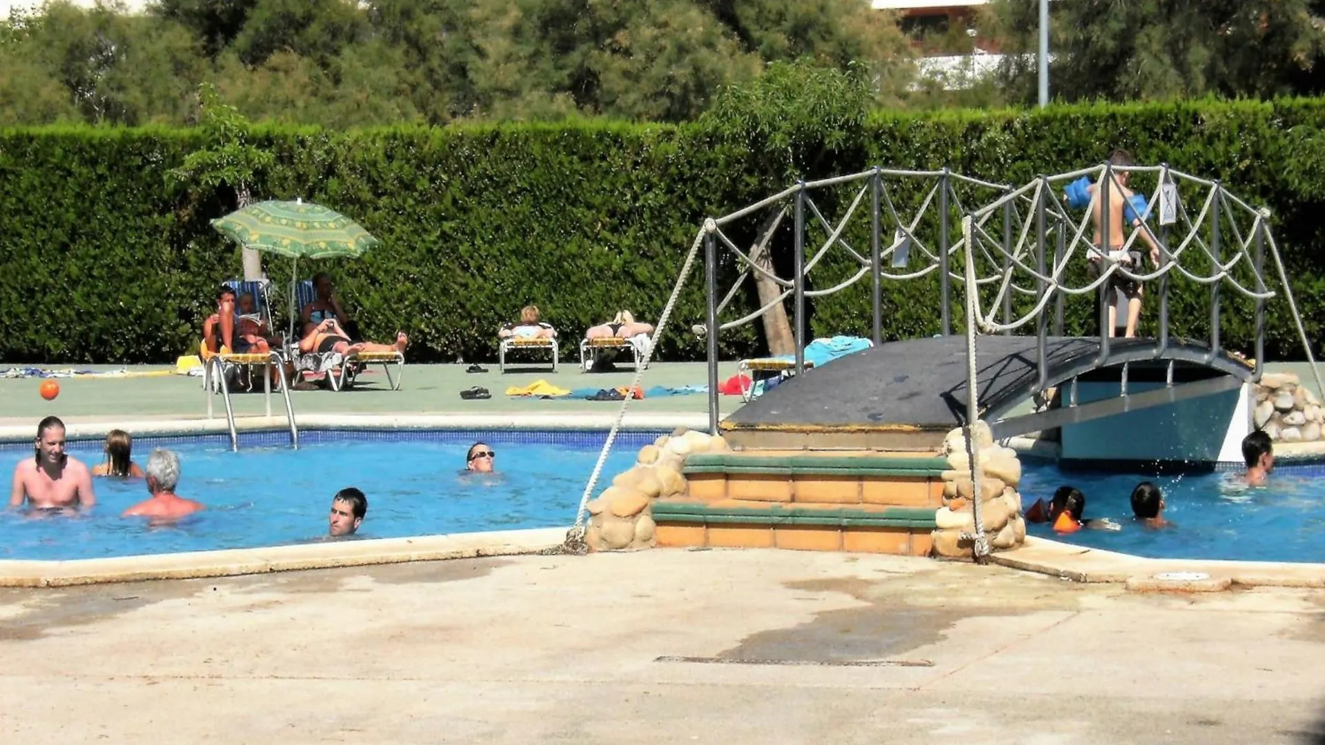 Апартаменты Jardins Del Mar 037 Л'Эстартит